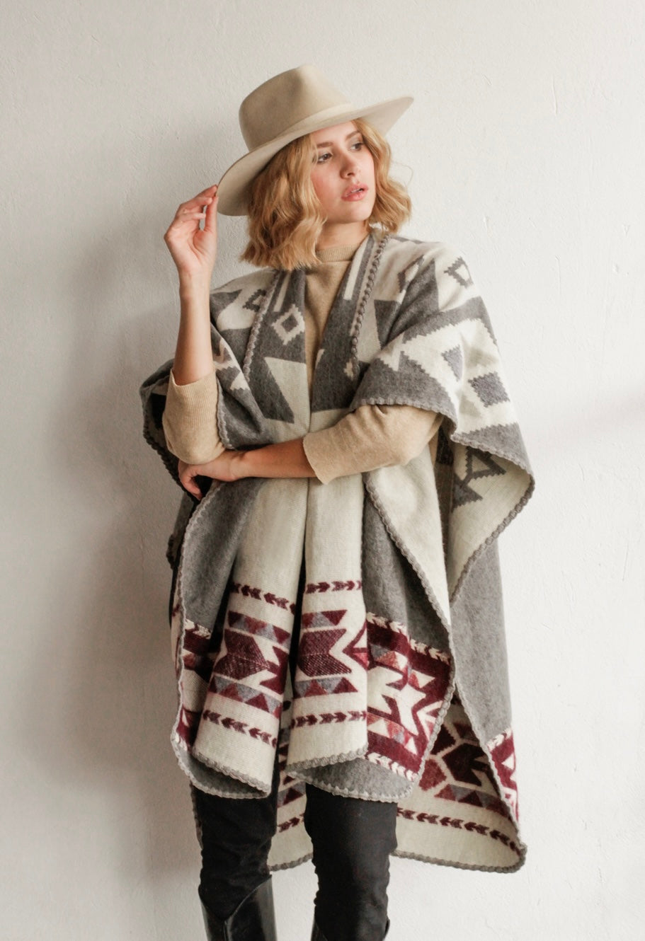 Aras Gray Poncho
