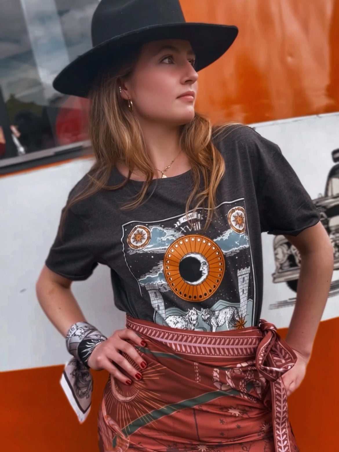 The Moon - Tarot T-shirt, Gray