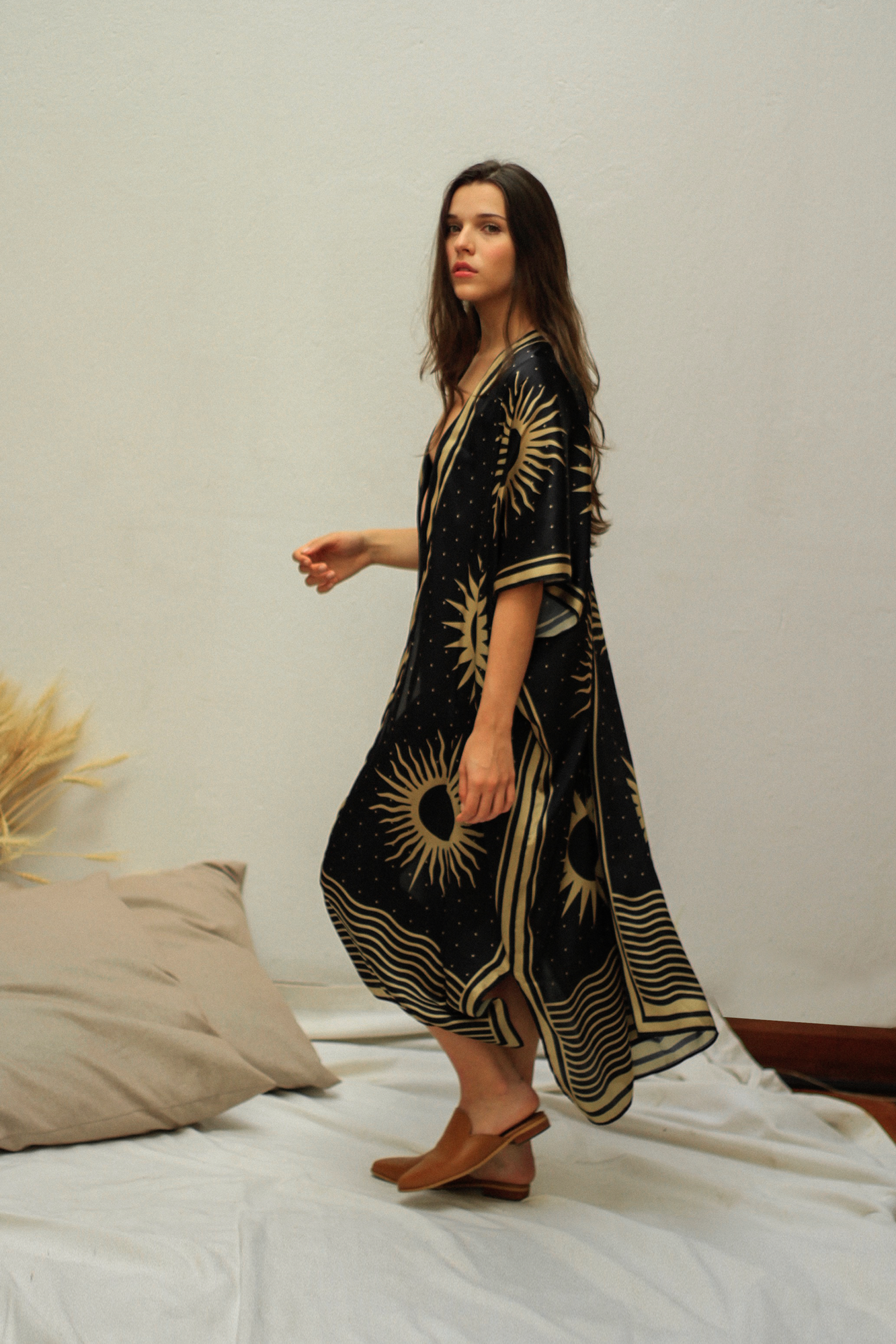 Sun Kimono, Black & Gold