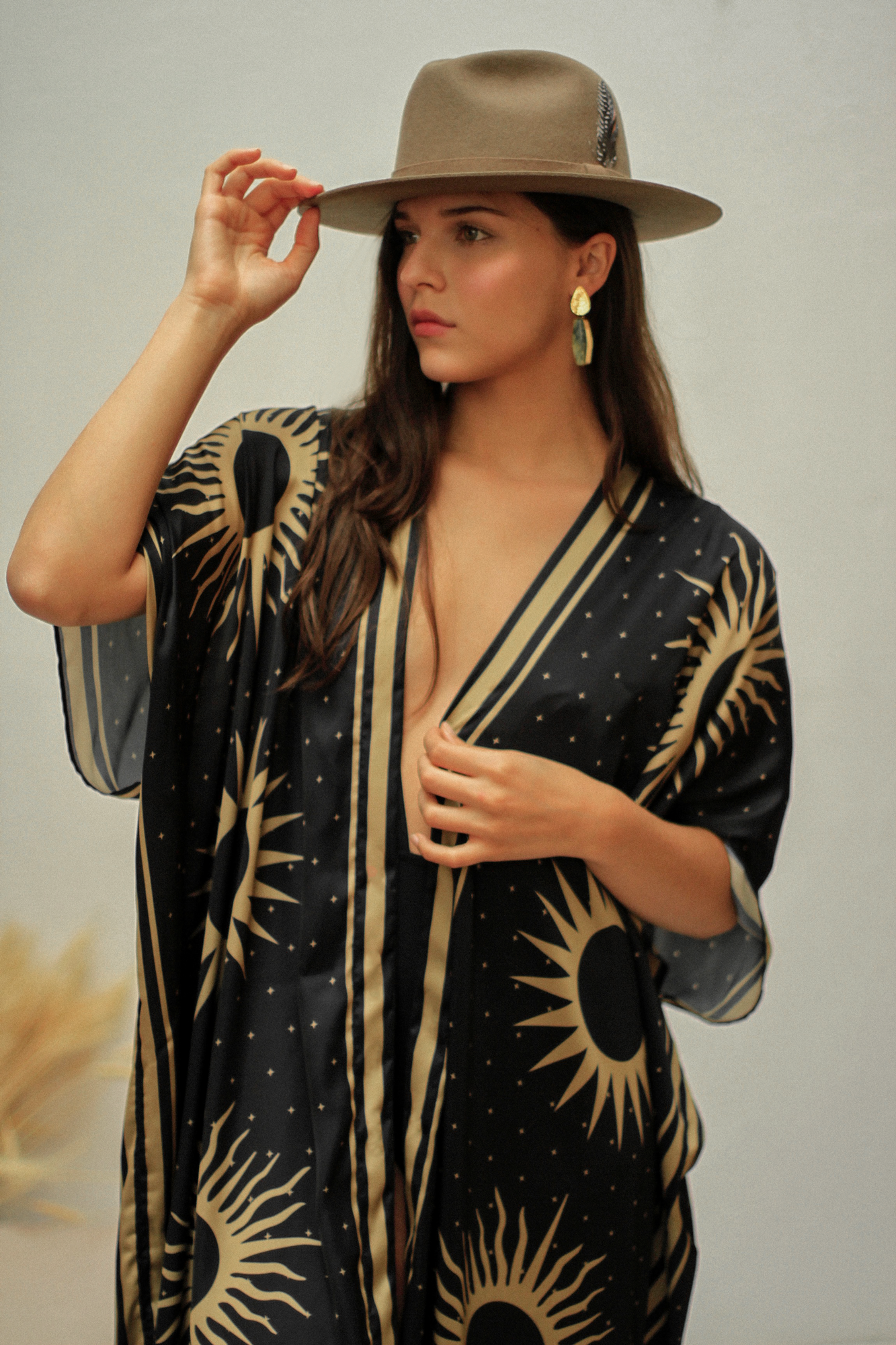 Sun Kimono, Black & Gold