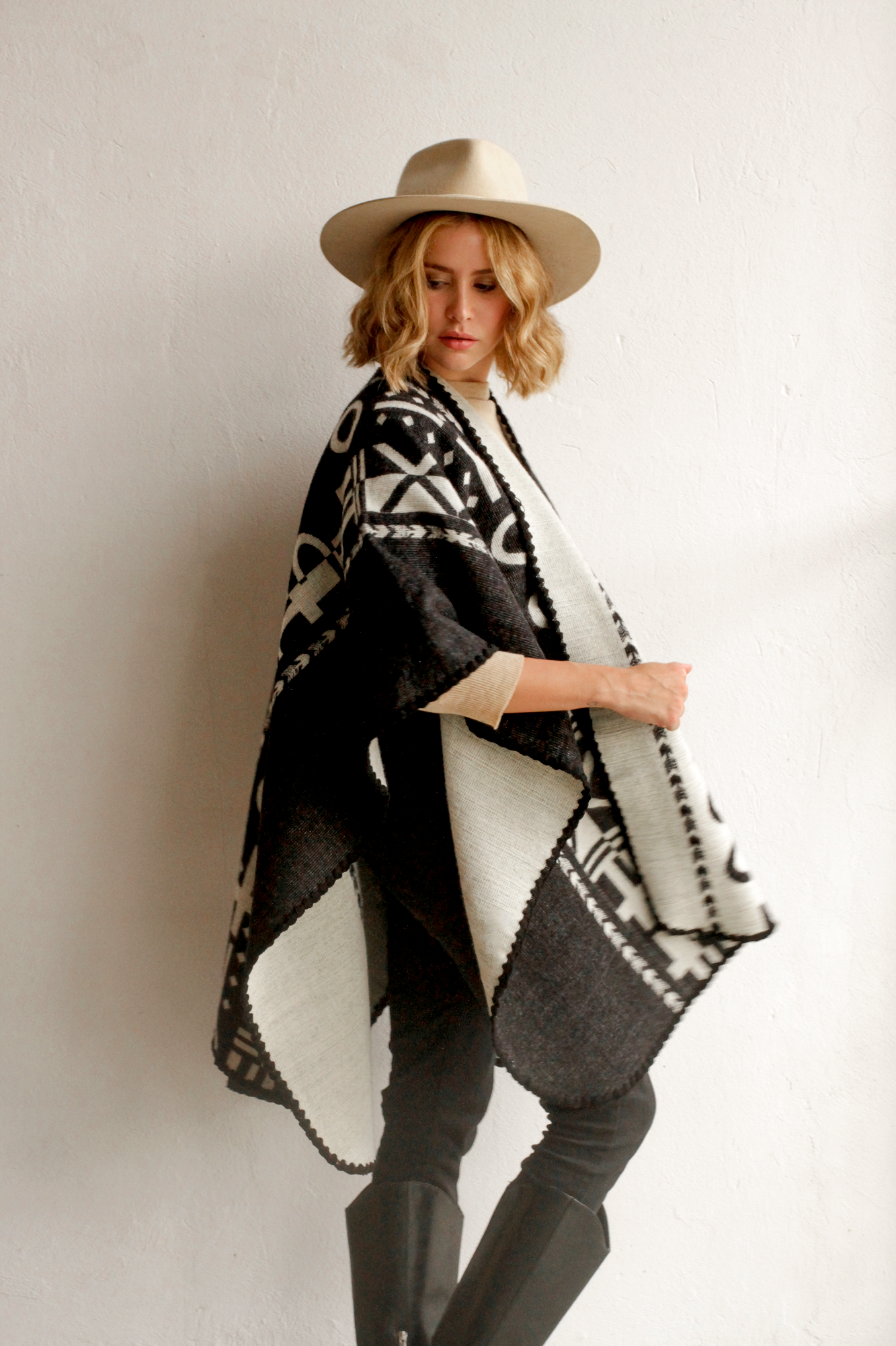 XO Black & Beige Poncho