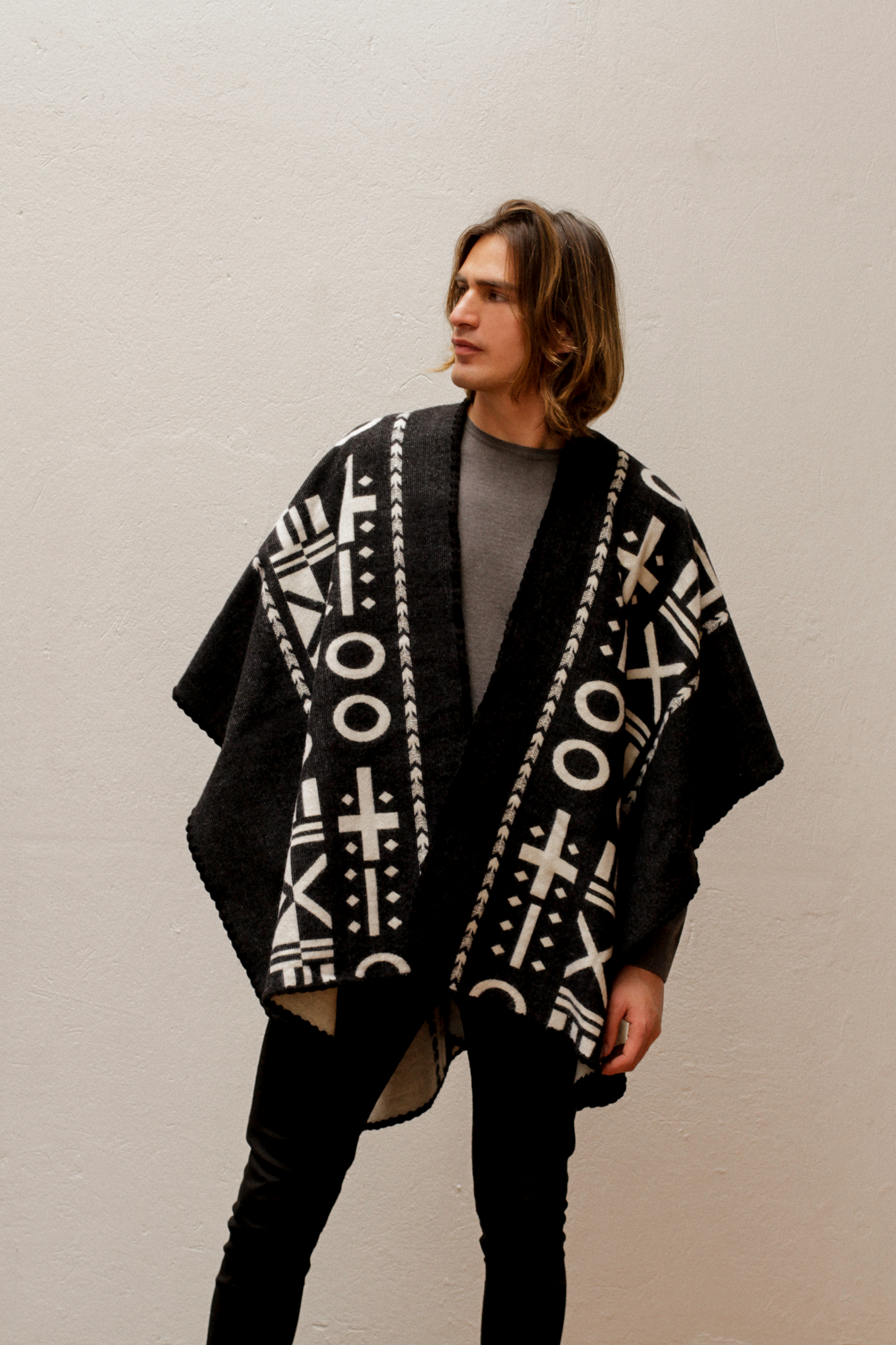 XO Black & Beige Poncho