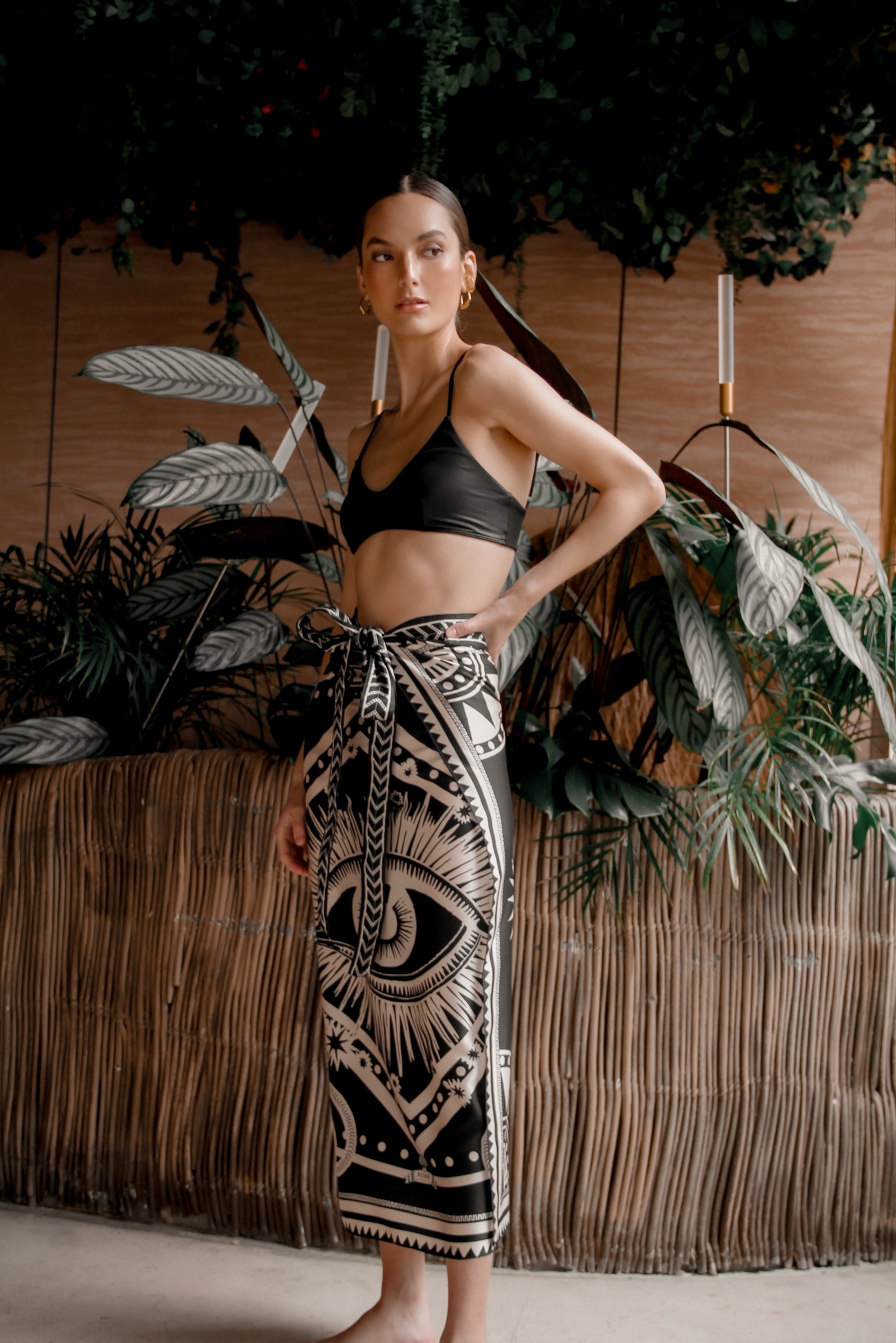 Set Nazar Negro, Seda