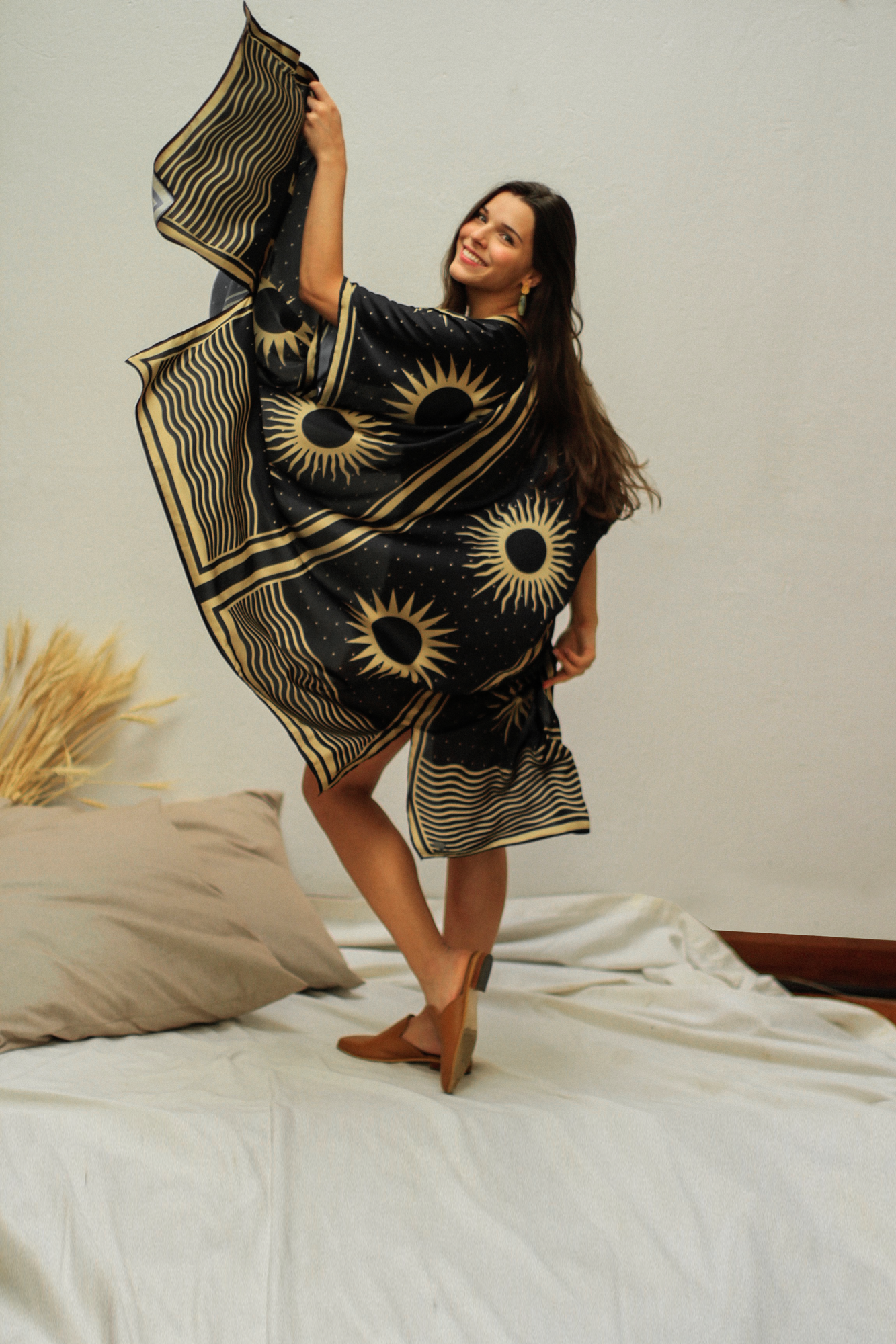 Sun Kimono, Black & Gold